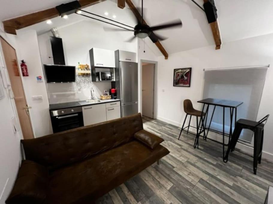 2A-Precioso Apartamento En Pleno Centro. A Estreno 알카자드샌우안 외부 사진